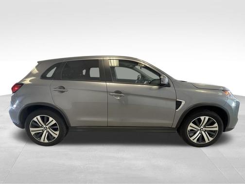 2024 Mitsubishi Outlander Sport SE