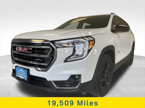 2023 GMC Terrain AWD AT4