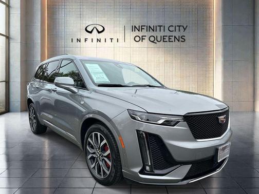 Silver Metallic 2023 Cadillac XT6 Sport AWD