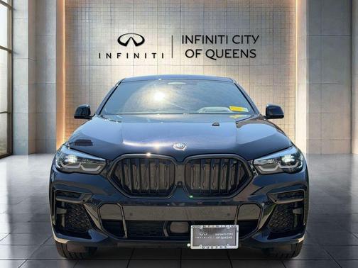 Carbon Black Metallic 2023 BMW X6 M50i