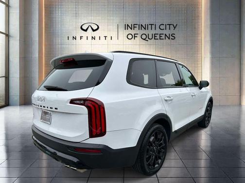 Glacial White Pearl 2022 Kia Telluride EX