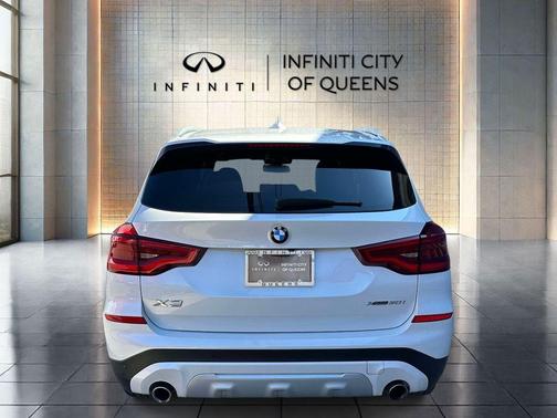 Mineral White Metallic 2021 BMW X3 xDrive30i