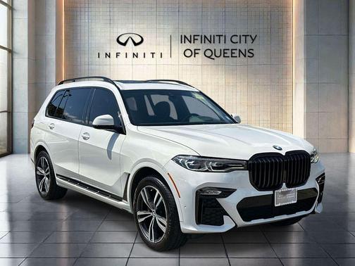 Alpine White 2021 BMW X7 xDrive40i