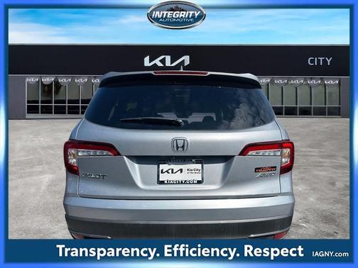 Silver 2022 Honda Pilot TrailSport