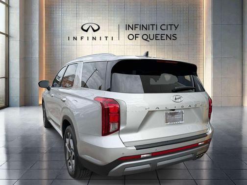 Silver 2023 Hyundai PALISADE SEL