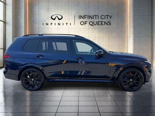 Tanzanite Blue II Metallic 2024 BMW X7 xDrive40i