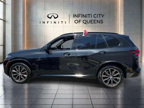 Black Sapphire Metallic 2025 BMW X5 xDrive40i