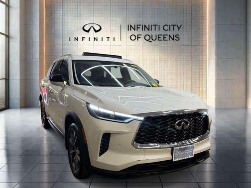 Majestic White 2024 INFINITI QX60 Luxe