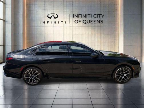 Black Sapphire Metallic 2024 BMW 760 760i xDrive