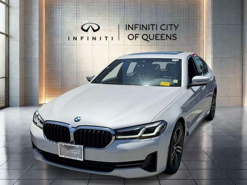 Mineral White Metallic 2023 BMW 530 i xDrive