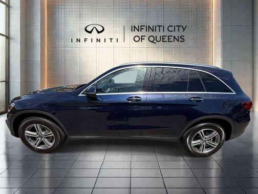 Starling Blue Metallic 2022 Mercedes-Benz GLC 300 Base 4MATIC