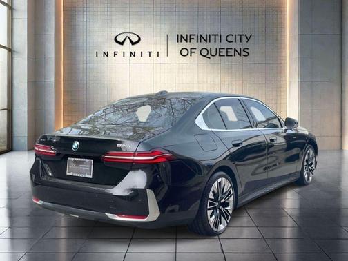 Black Sapphire Metallic 2025 BMW 530 i xDrive
