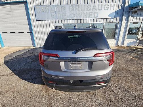 2021 GMC Acadia AWD AT4