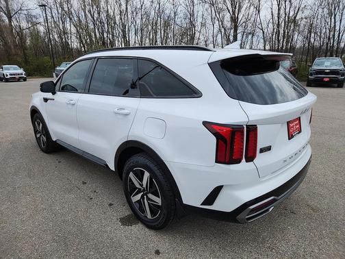 2022 Kia Sorento EX