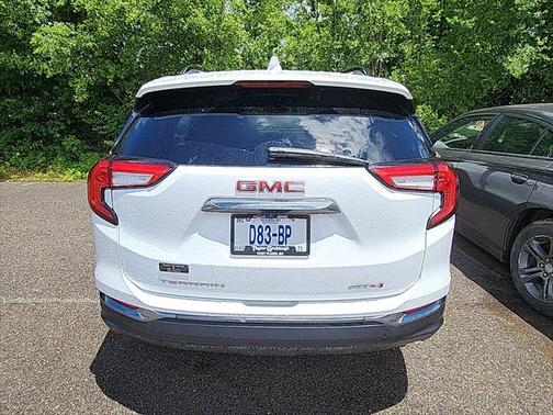 2022 GMC Terrain AWD AT4