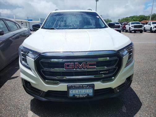 2022 GMC Terrain AWD AT4