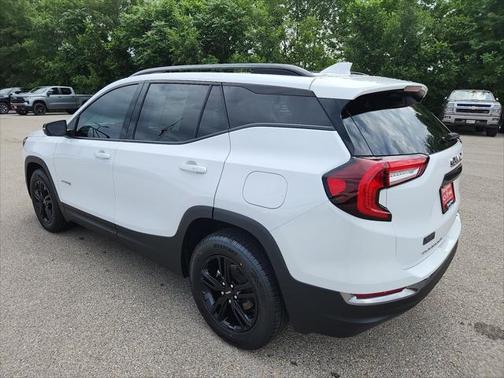 2022 GMC Terrain AWD AT4