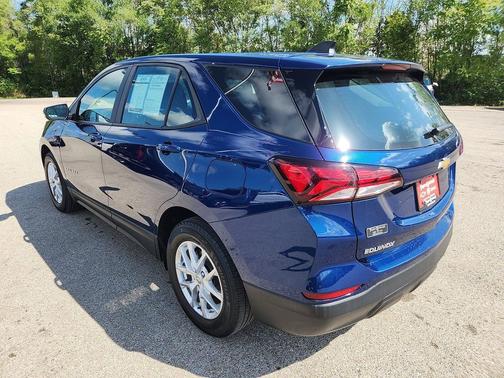 2022 Chevrolet Equinox LS