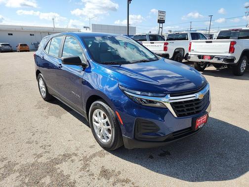 2022 Chevrolet Equinox LS