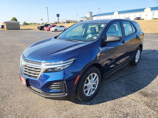 2022 Chevrolet Equinox LS