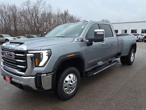 2026 GMC Sierra 3500 SLT