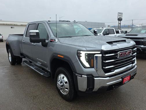 2026 GMC Sierra 3500 SLT
