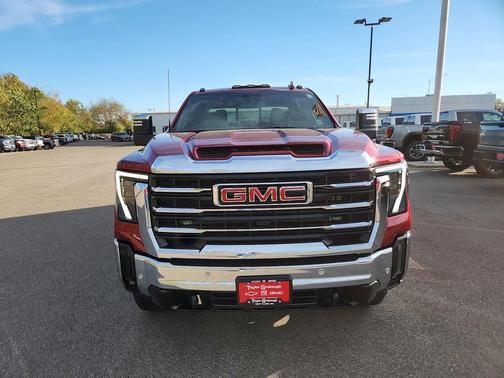 2026 GMC Sierra 2500 SLT