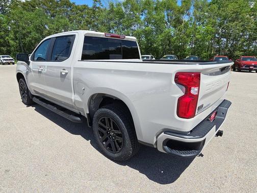 White Sands 2026 Chevrolet Silverado 1500 RST