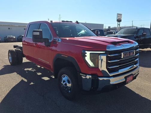 2026 GMC Sierra 3500 SLE