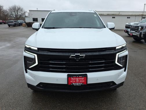 2026 Chevrolet Tahoe 4WD RST