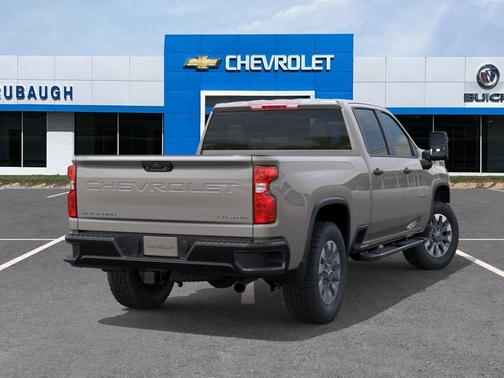 White Sands 2026 Chevrolet Silverado 2500 Custom