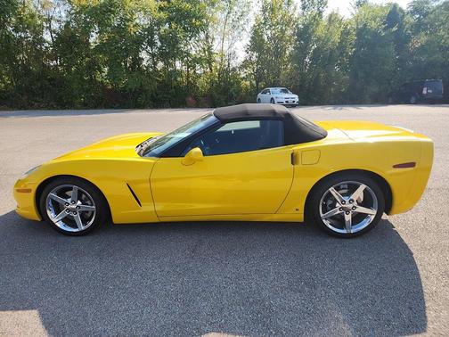 2007 Chevrolet Corvette Base