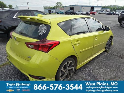 Spring Green 2018 Toyota Corolla iM Base