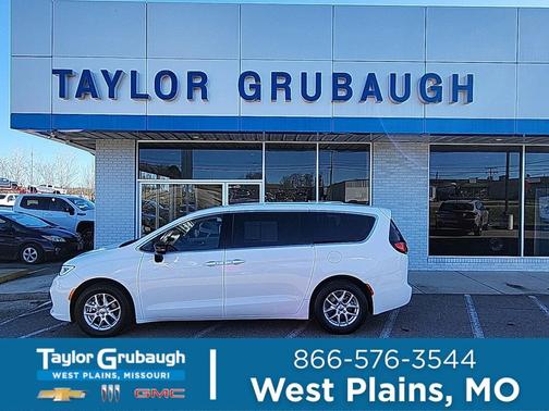 2024 Chrysler Pacifica Touring L