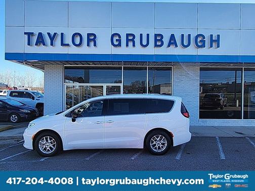 2024 Chrysler Pacifica Touring L