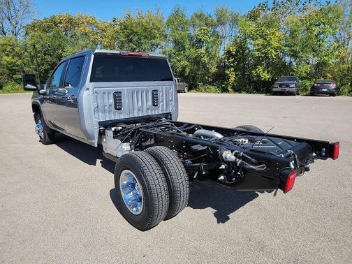 2026 Chevrolet Silverado 3500 LT