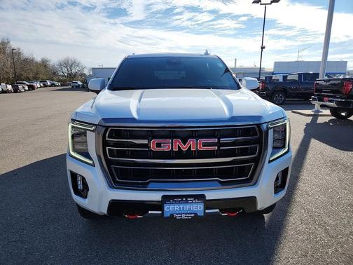 2023 GMC Yukon 4WD AT4