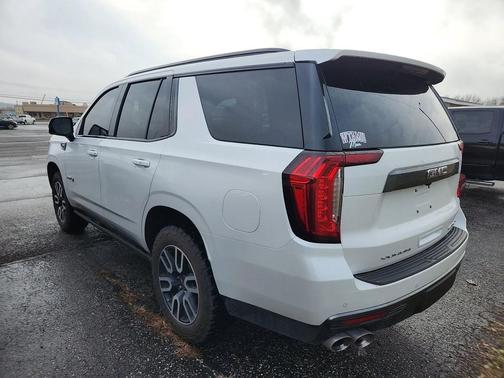 2023 GMC Yukon 4WD AT4