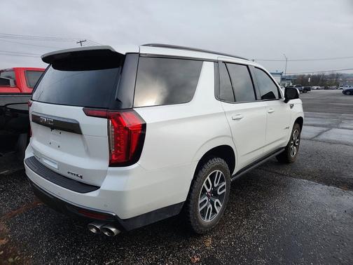 2023 GMC Yukon 4WD AT4
