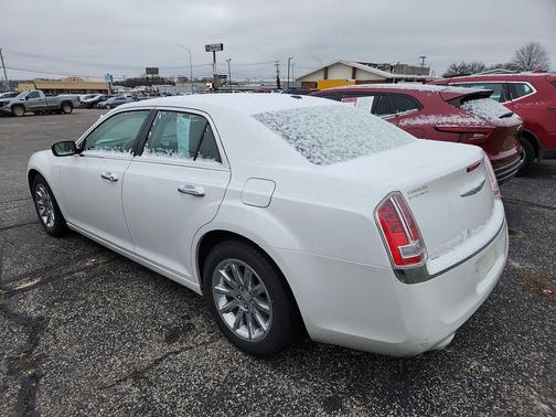 2014 Chrysler 300C Base