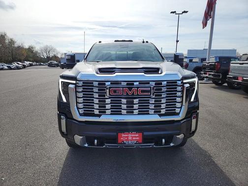 2026 GMC Sierra 2500 Denali