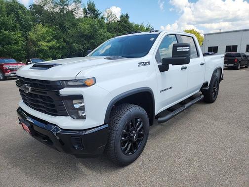 2025 Chevrolet Silverado 2500 Custom