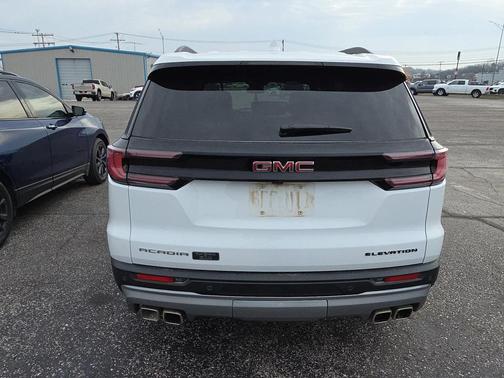 2024 GMC Acadia FWD Elevation