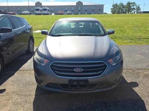 2013 Ford Taurus Limited