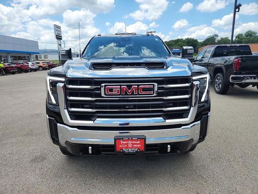 2025 GMC Sierra 3500 SLT