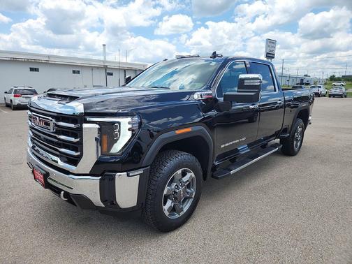 2025 GMC Sierra 3500 SLT