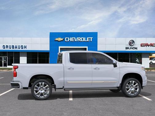 Polar White Tricoat 2026 Chevrolet Silverado 1500 High Country