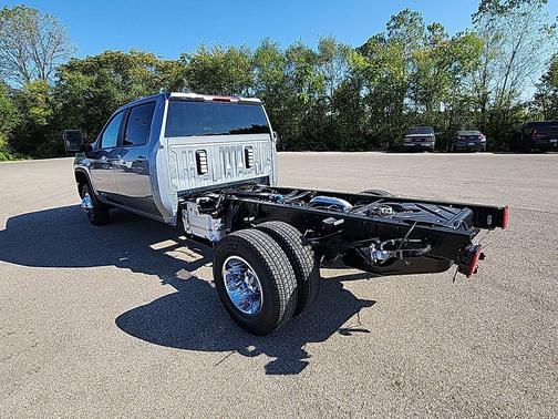 2026 Chevrolet Silverado 3500 LT