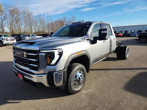 2026 GMC Sierra 3500 SLE