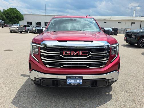 Volcanic Red Tintcoat 2024 GMC Sierra 1500 SLT